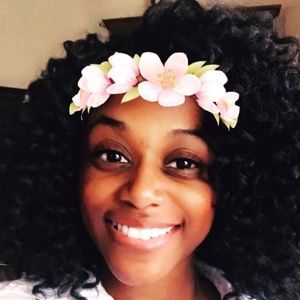 Meet your Posher, Deanna